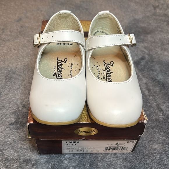 FootMates White Dress Shoes for Kids